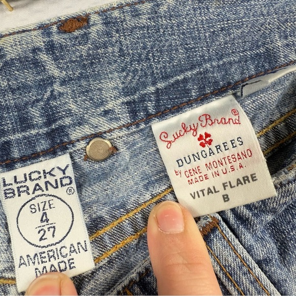 Lucky Brand Vintage Vital Flare Jeans - Made in USA (Size 4/27) - Picture 6 of 15